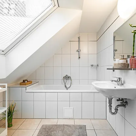 Karlsbad Apartments Apartment *