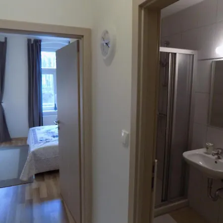 Karlsbad Apartments Aparthotel *