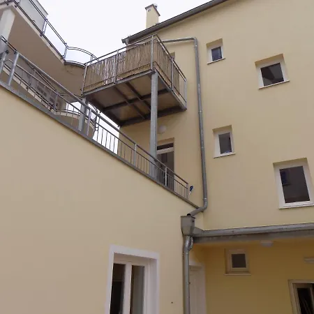 Karlsbad Apartments Aparthotel *