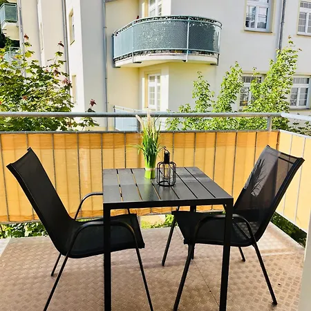 Karlsbad Apartments Apartmán *