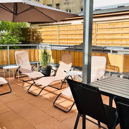 Karlsbad Apartments Apartmán *